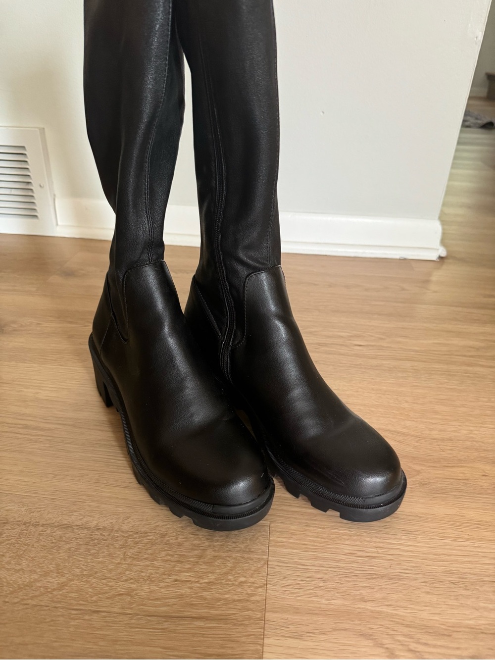 Steve Madden Black Tall Boots - Picture 4 of 6